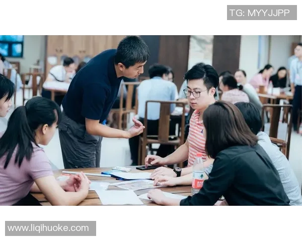 成都飞盘队快攻革新之路：战术创新与团队协作的完美结合